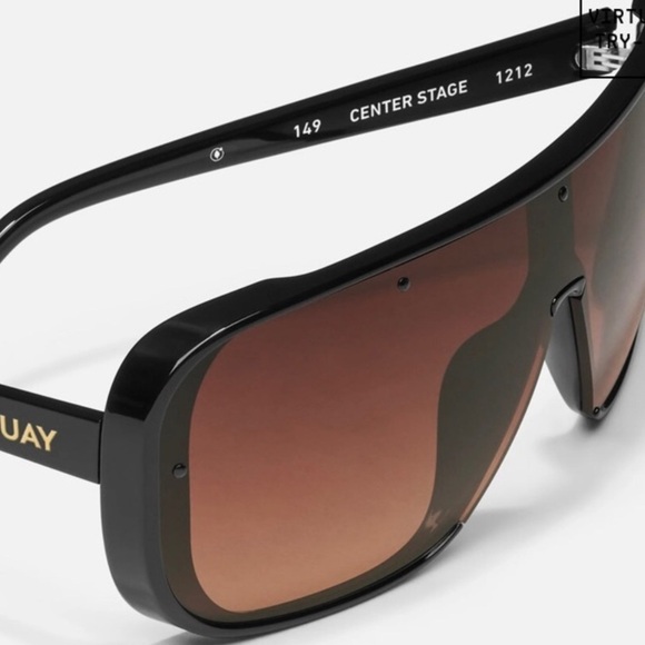 QUAY Center Stage Sunglasses Black Frame Chocolate Paprika Lens Shield NWT - Picture 7 of 8